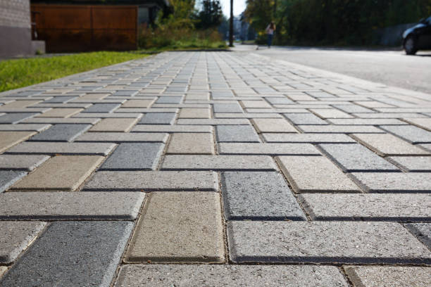 Best Best Driveway Pavers  in Moses Lake North, WA